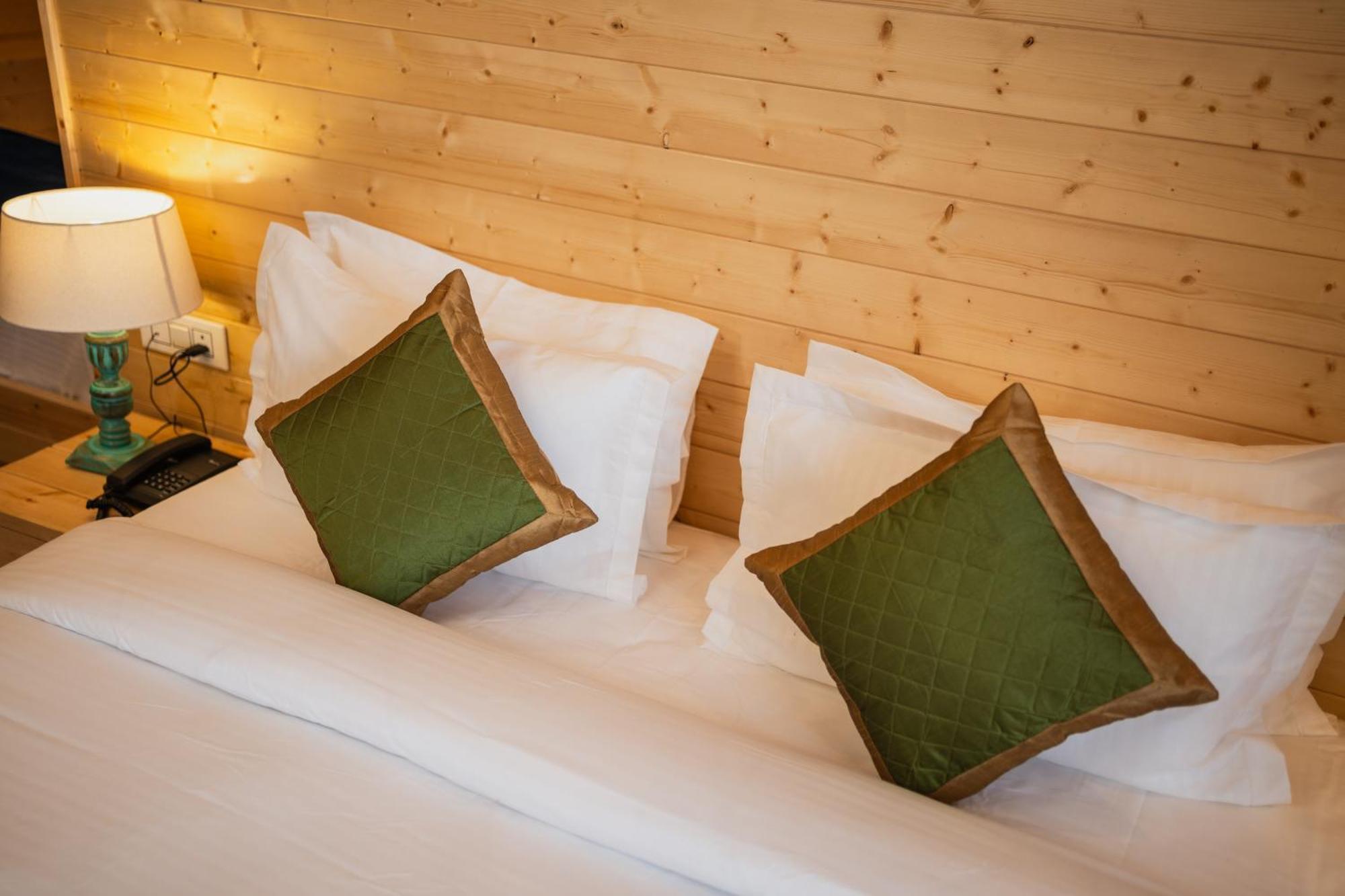Sansa By The Woods - Manor&Spa Mussoorie Exterior photo